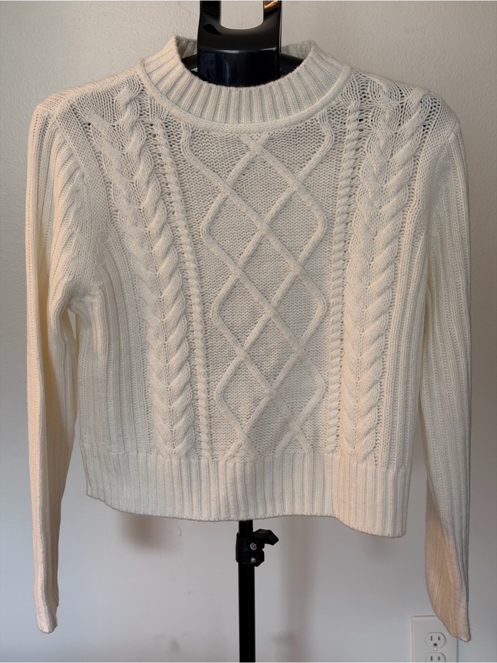 Tommy Hilfiger White Cable-Knit Crewneck Sweater